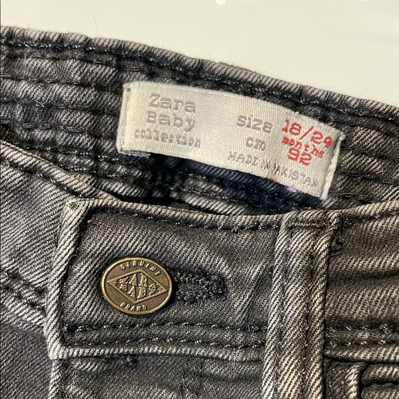 Zara Baby Collection Black Jeans - Picture 2 of 10